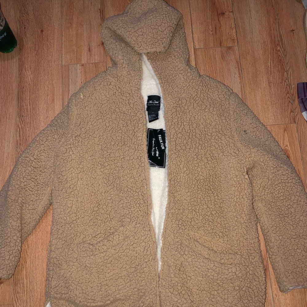 Super comfy women’s teddy coat